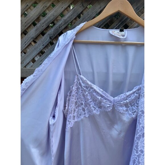 Versailles XL Lavender Pyjama Set - Picture 6 of 7